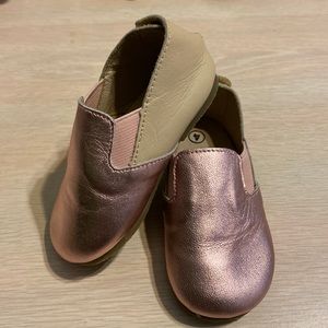 Metallic baby light pink and cream walking shoe